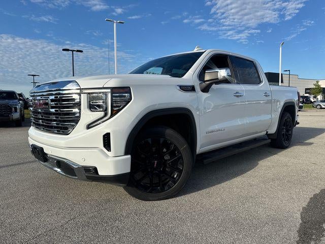 2023 GMC Sierra 1500 Crew Cab Short Box 4-Wheel Drive Denali in Summit White — front three-quarter view