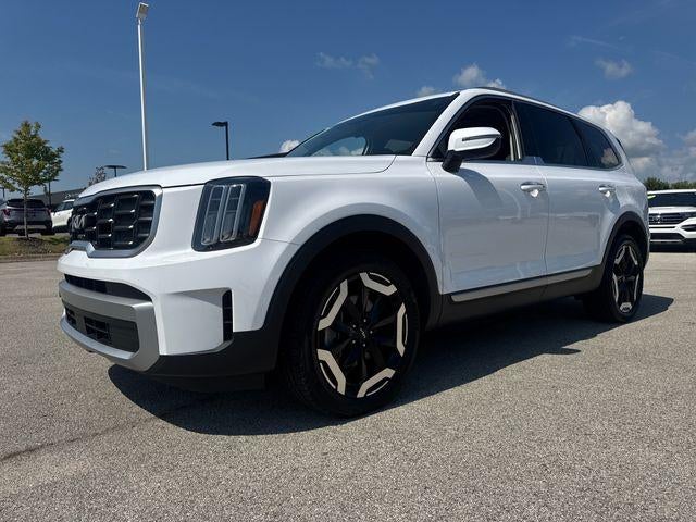 2023 Kia Telluride — side profile view