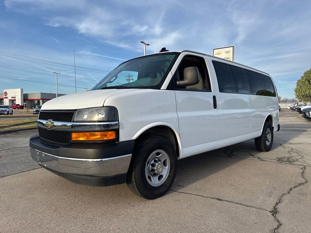 2024 Chevrolet Express Passenger 3500 — side profile view
