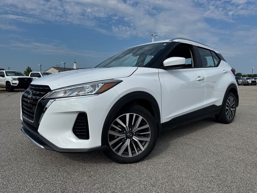 2024 Nissan Kicks SV in Fresh Powder — front three-quarter view