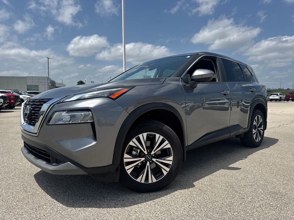 2023 Nissan Rogue SV in Gun Metallic — front three-quarter view